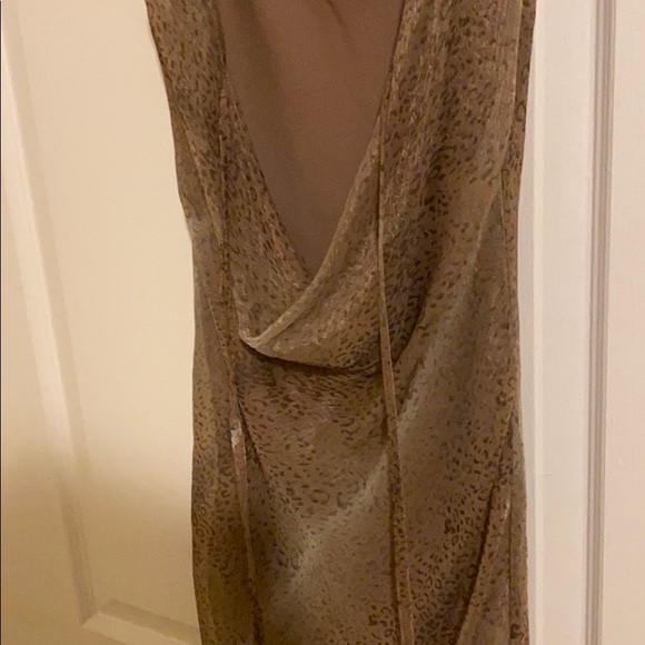 Dress - Picture 5 of 5